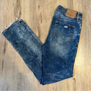 American Eagle Outfitters Men's Distressed Denim Jeans